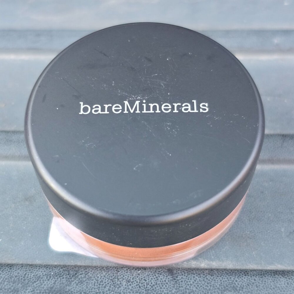 BareMinerals All Over Face Powder Warmth .05 Oz Bronzer Makeup Glow Lightweight - Picture 1 of 4